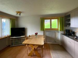 Apartment Obererli by Interhome