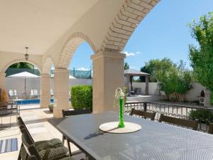 Holiday Home Villa Martin - Rückzugsort auf dem Land mit Pool by Interhome