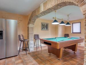 Holiday Home Charmante Familienvilla für 14 Personen in der Nähe von Porec by Interhome