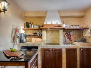 Holiday Home Charmante Familienvilla für 14 Personen in der Nähe von Porec by Interhome