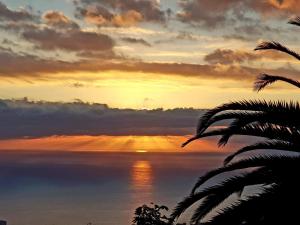 Holiday Home Luxusvilla mit fantastischem Meerblick by Interhome