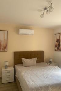 Holiday Home Großes Ferienhaus zur alleinigen Nutzung mit Pool by Interhome