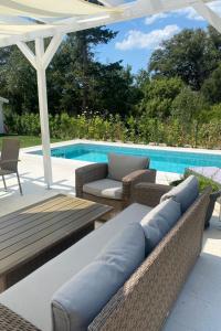 Holiday Home Großes Ferienhaus zur alleinigen Nutzung mit Pool by Interhome