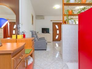 Apartment Studio Oliva by Interhome