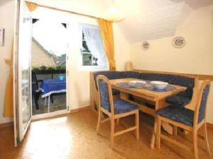 Apartment FEWO Flieder by Interhome