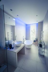 Exkluzívny penthouse s panoramatickou strešnou terasou