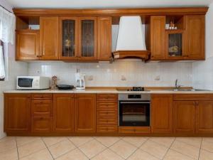 Apartment Vinez by Interhome