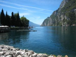 Apartment Familienwohnung mit Balkon BV2 by Interhome