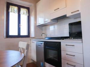 Apartment Wohnung in Calasetta mit Grill und Garten by Interhome