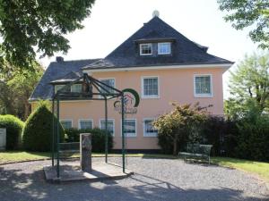 Apartment Vulkaneifel by Interhome