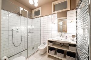 Charming Apartment in Haštalská