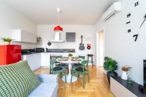 Savona Design Modern Flat - Frattini M4 & Navigli