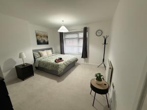 Meon house 3 bed luxury with 2 Kings and 1 double & free parking