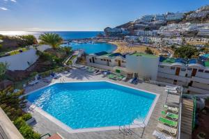 Puerto Rico Beach La Cascada Sea & Pool View