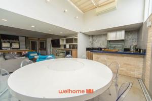 Duplex em Riviera a 500m da Praia com piscina