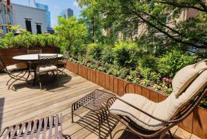 Elk Terrace by RoveTravel Home w Private Terrace