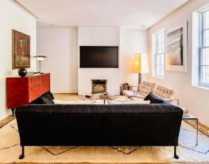 Elk Terrace by RoveTravel Home w Private Terrace