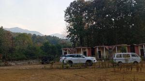 Corbett Jungle Inn, The Man Eater of Mohan River Track, Ranikhet Road,Muhan,Dhikala Range opposite Mohan Eco Safari Zone Jim Corbett National Park, Ramnagar