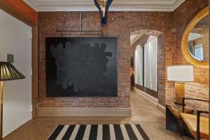 Gold Coast Manor by Rove Designer Apartment