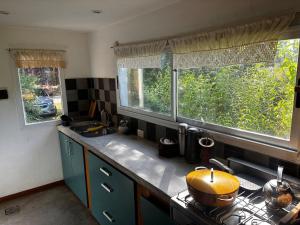 Chalet con amplio parque en Acantilados