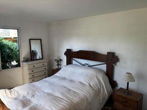 Chalet con amplio parque en Acantilados