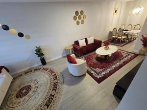 Cozy Comfort Homestaed-Near Airport