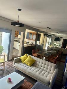 Departamento Excelente Ubicacion Zona Aristides y Parque N4