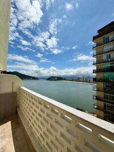 Vista Mar Pé na Areia Studio novo e elegante