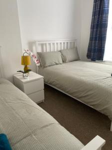 The Congress 4 Bedrooms, 7 Beds Relaxation Home