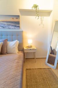 Scandi-Boho 1BR Calm & Well-Connected Location