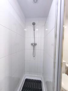 Apto en Cullera con terraza, piscina, parking y wifi gratis