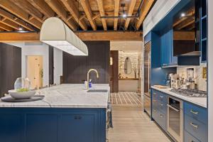 Franklin Place by Rove Travel 2BR Designer Loft