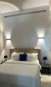 Emeraude de la mediterannee Sea Front