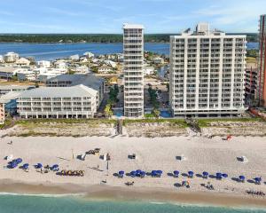 Oceanfront Luxe - Pool - Beachfront - Free Golf