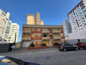 Apto entre Capão e Atlântida a passos do mar