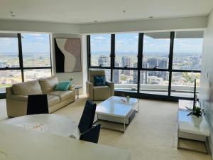 Brisbane CBDFireworkRiver view