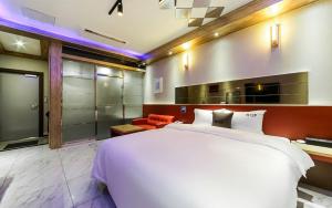 Today Drive-in Motel