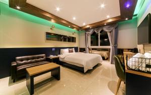 Today Drive-in Motel