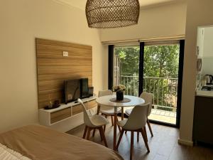 Studio reciclado - Balcon a la calle