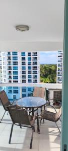 Ocean Breeze Apartment