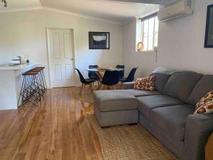 맨두라 Modern spacious apartment, Airconditioned, WIFI & coffee machine 싱글룸 객실