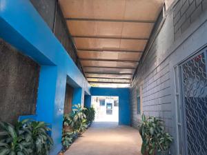 Airport Nest Costa Rica Hotel