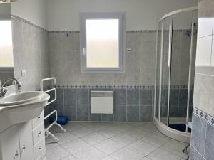 Maison calme proche plage et commerces à LAiguillon-sur-Mer - FR-1-194-313