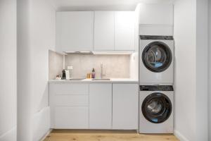 Garigal Retreat with Pool access