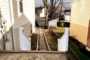 25 - Luxury 3 BR 1 and half Baths, Lower Level Unit, and Nonsmoking