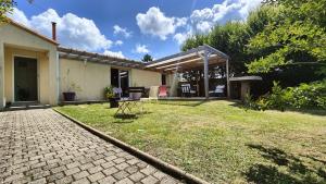 Charmante maison t3 avec 2 chambres et jardin clos