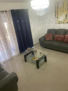 Cozy, comfortable three-bedroom condo in Santiago,DR