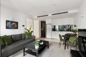 Flinders Retreat Apartment with Free Parking