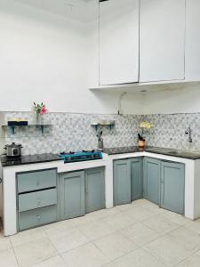 Spacious House - Ngemplak, Surakarta