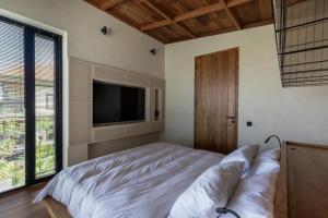 Art Villa 1- Minimalist 2BR Escape in Lush Ubud